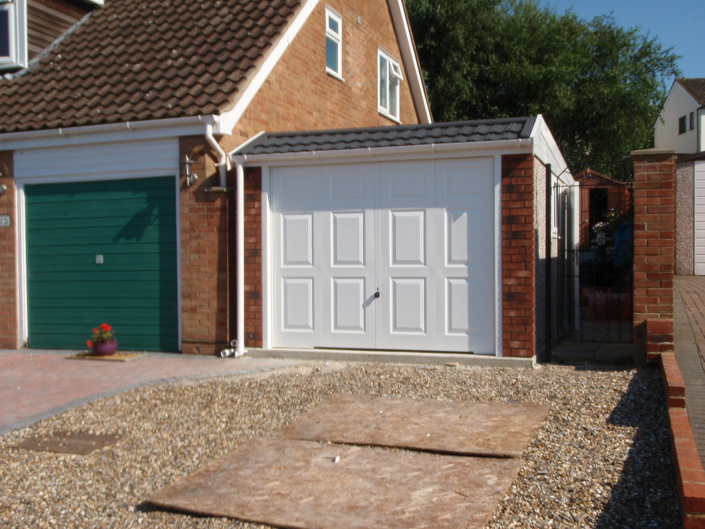 Hanson Lean-To Garage Range