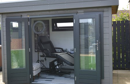 Nicola's aethetics garden room