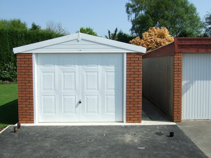 Hanson Apex Royale Garage
