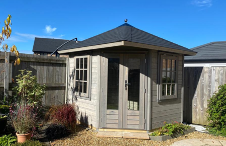Lugarde summerhouse bespoke 12