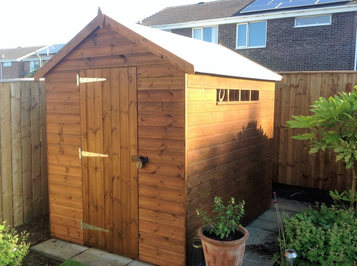 Security Apex Shed